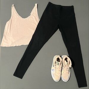 XS Natural Reflections Black Leggings